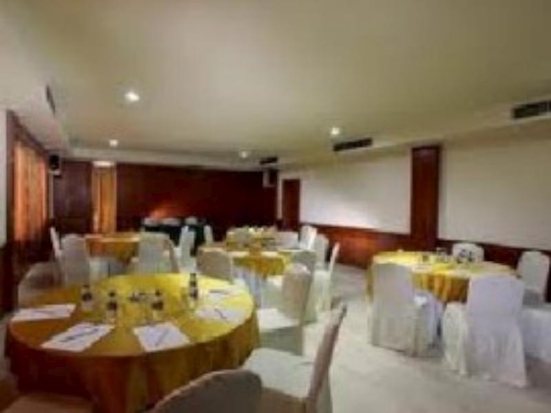 Hotel Wisata Palembang Exteriör bild